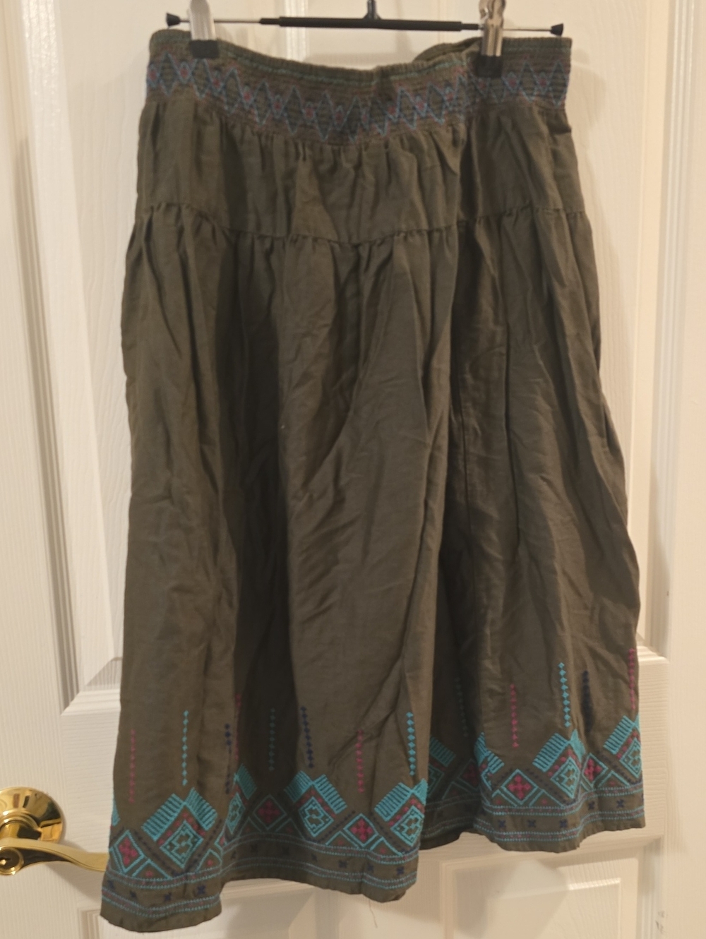 Old Navy Olive Skirt